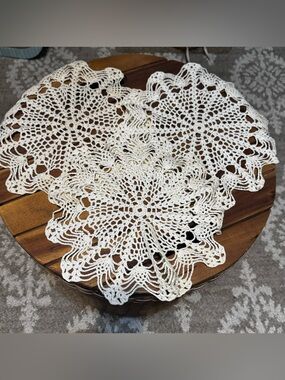 Crochet Vintage Doily Set of 3✨